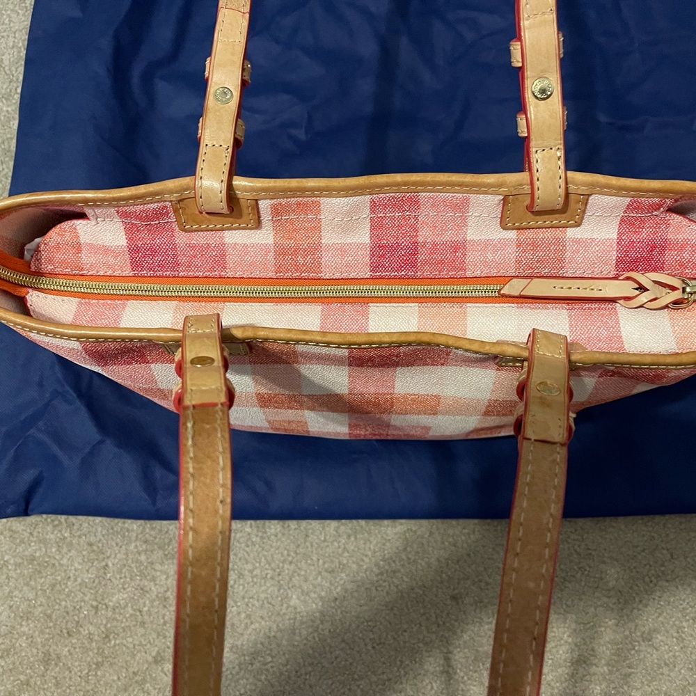 Dooney and Burke Gingham Tote coated cotton-used